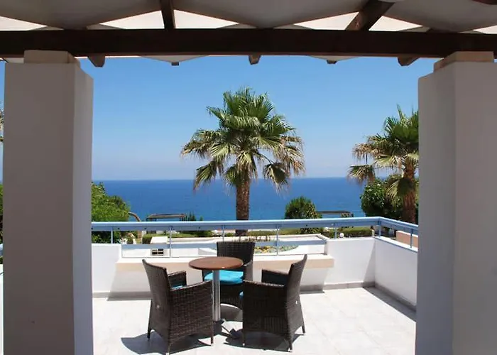 מלון דירות Aithrio ניפורייקה