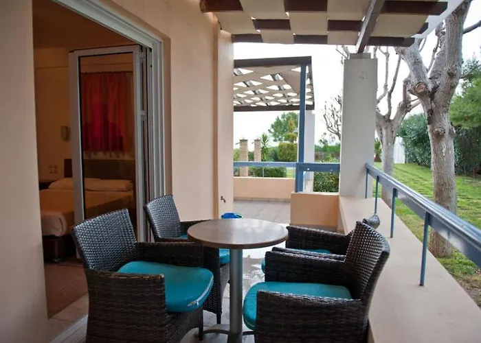 מלון דירות Aithrio